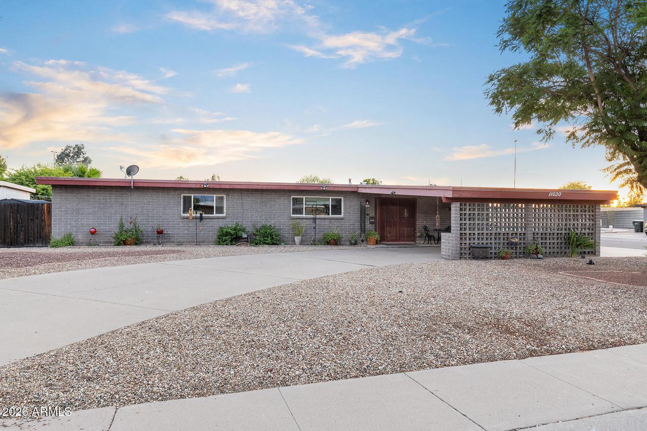 11030 N 33rd Pl., Phoenix, AZ 85028