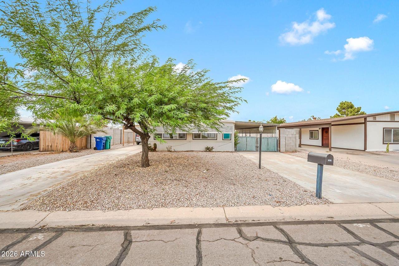 7628 E Garnet Ave., Mesa, AZ 85209