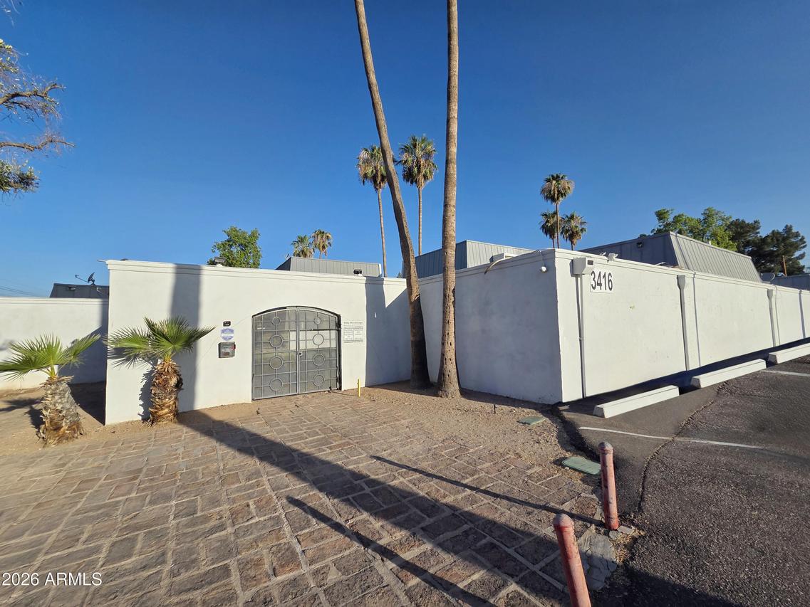 3416 N 44th St. #18, Phoenix, AZ 85018