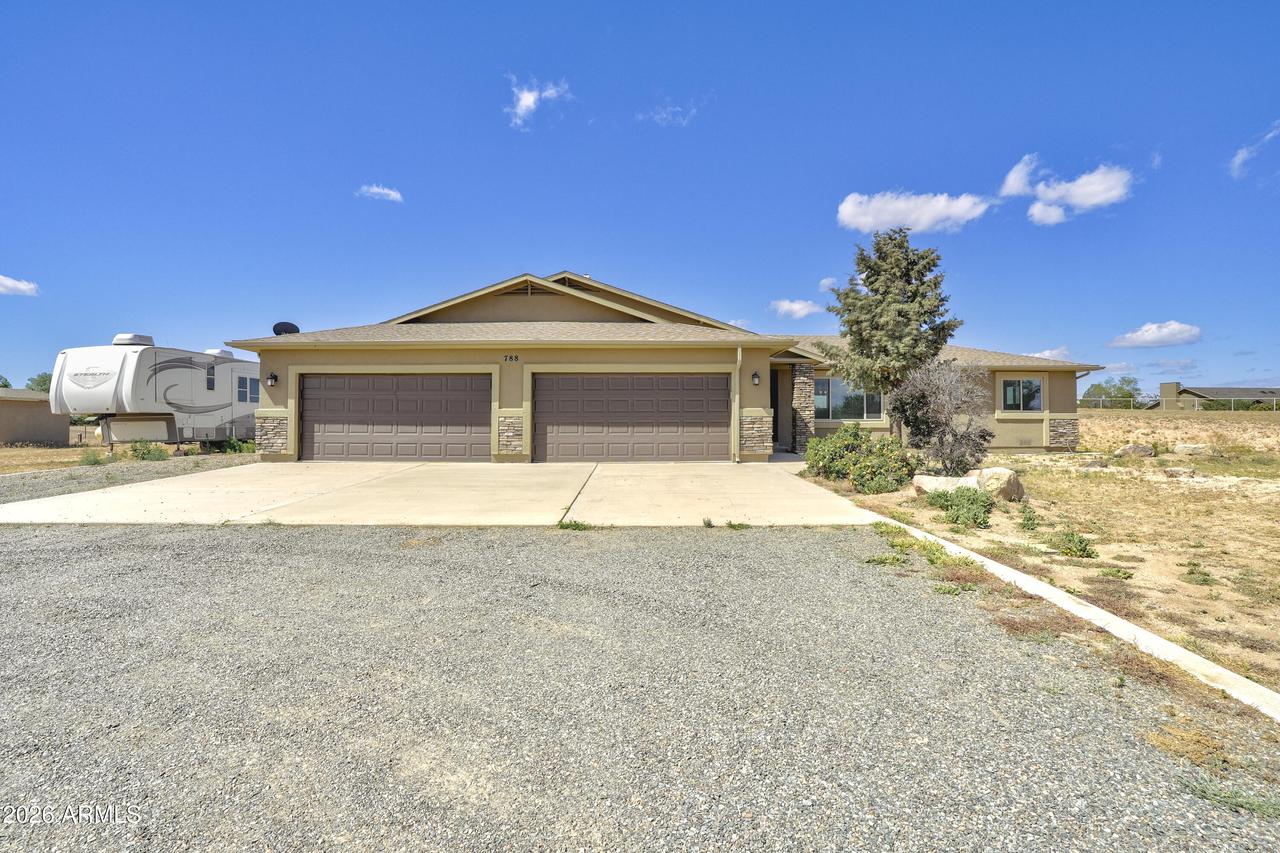 788 N Firesky Ln., Chino Valley, AZ 86323