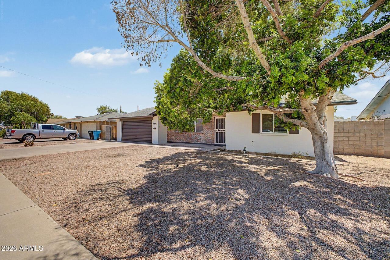 4119 W Golden Ln., Phoenix, AZ 85051