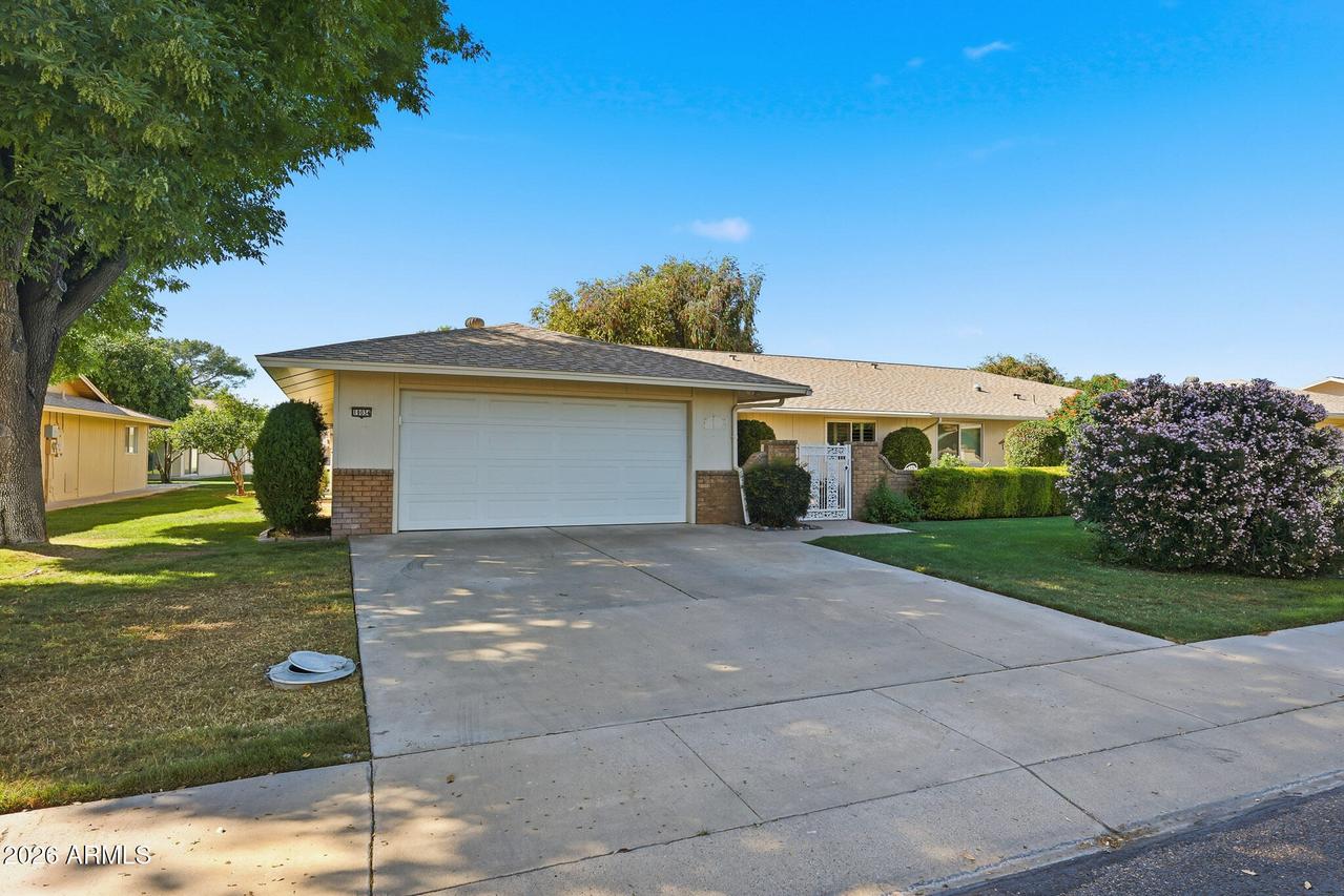 19034 N Signal Butte Cir., Sun City, AZ 85373
