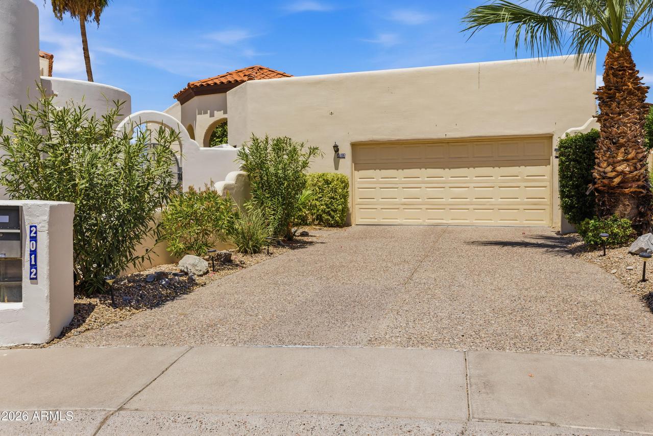 2012 E Northview Ave., Phoenix, AZ 85020