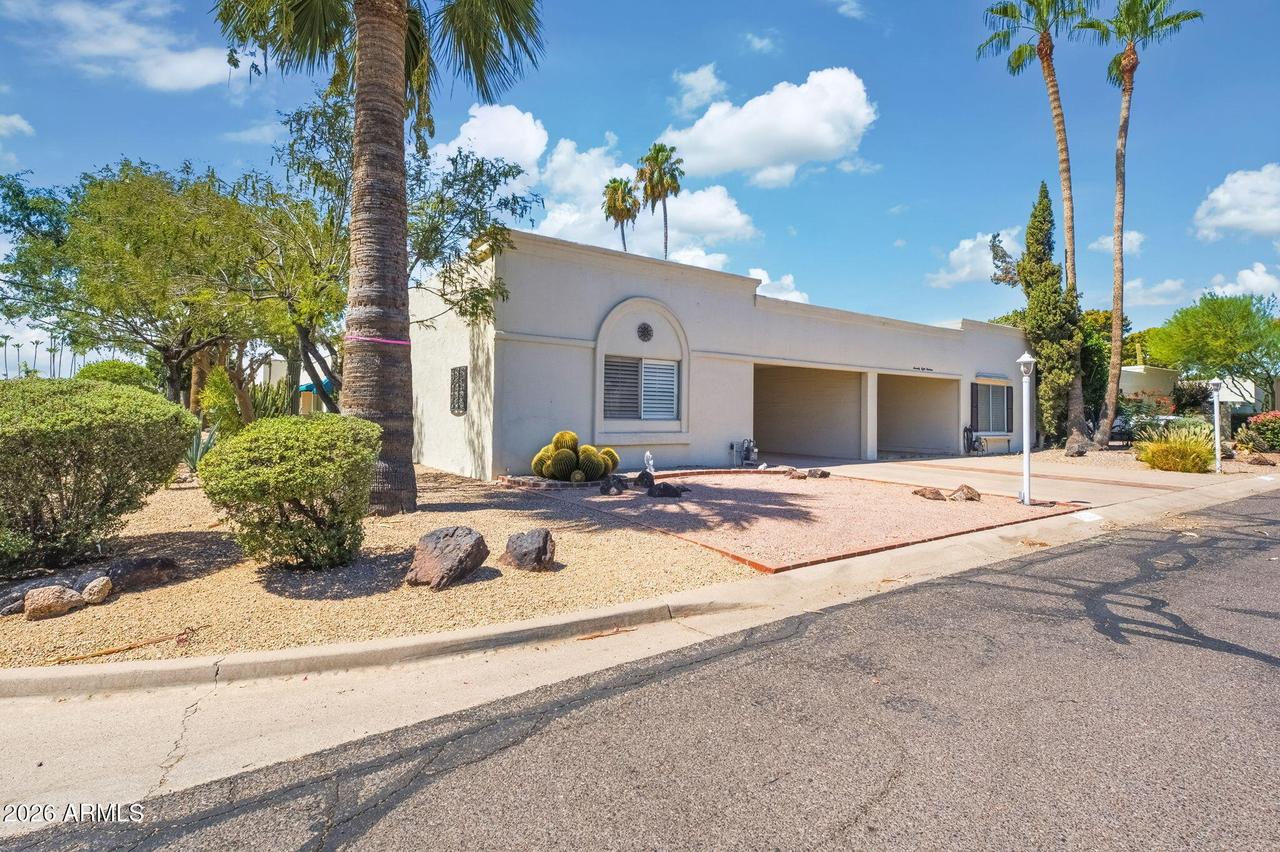 7823 E Bonnie Rose Ave., Scottsdale, AZ 85250