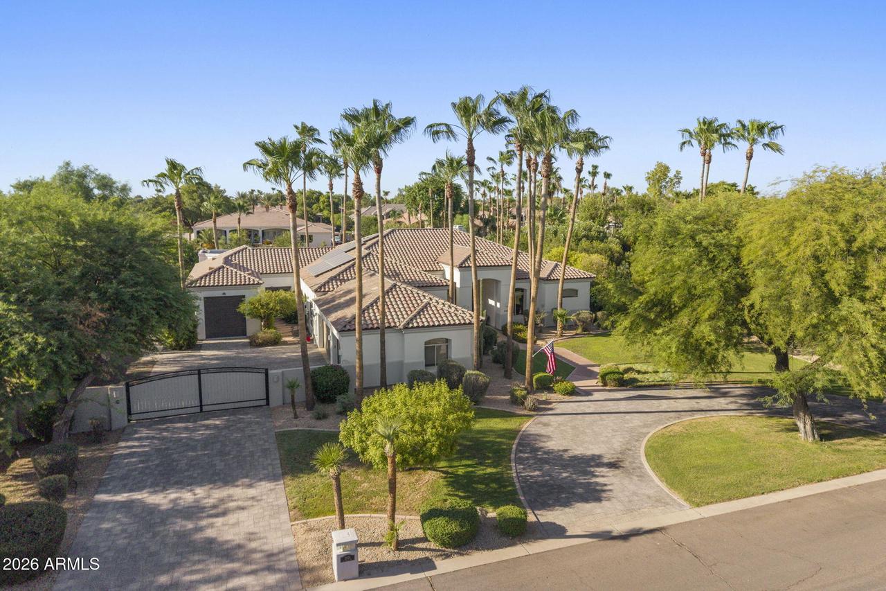 2656 E Taurus Pl., Chandler, AZ 85249