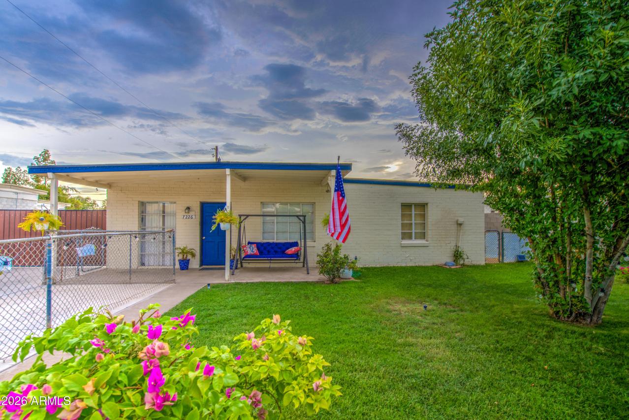 7226 N 26th Dr., Phoenix, AZ 85051