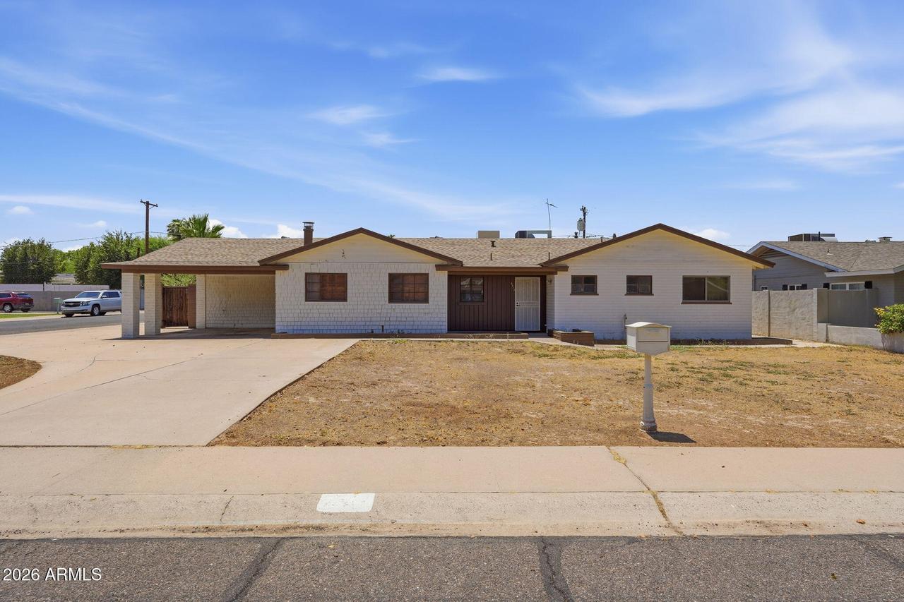 5517 E Avalon Dr., Phoenix, AZ 85018