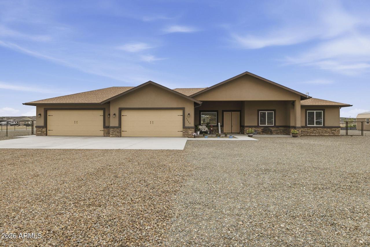 9860 N Loper Rd., Prescott Valley, AZ 86315