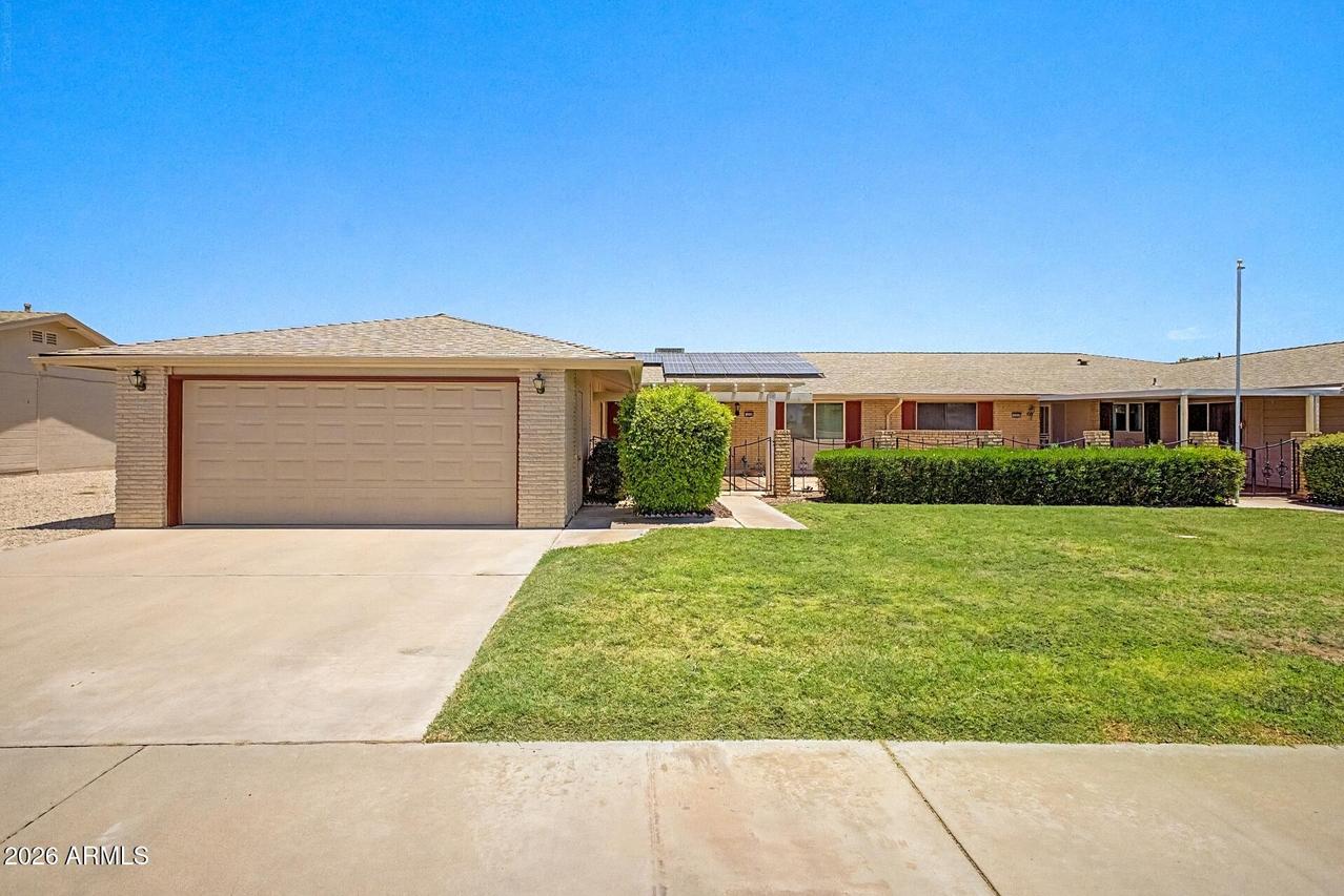 10608 W El Capitan Cir., Sun City, AZ 85351