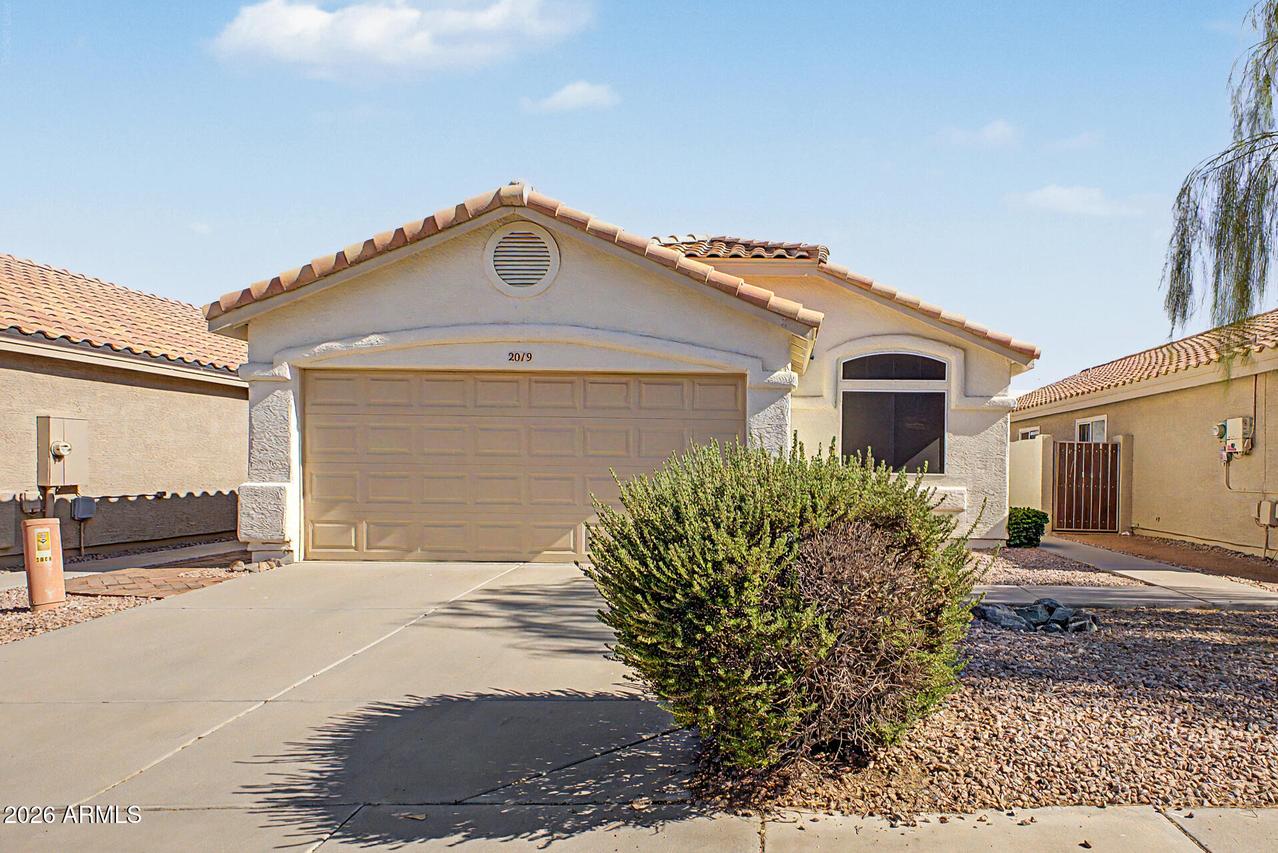 2019 E Glenhaven Dr., Phoenix, AZ 85048