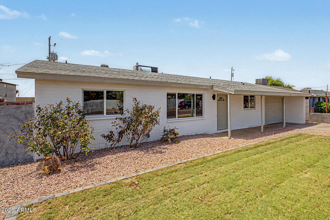 3152 N 24th Dr., Phoenix, AZ 85015