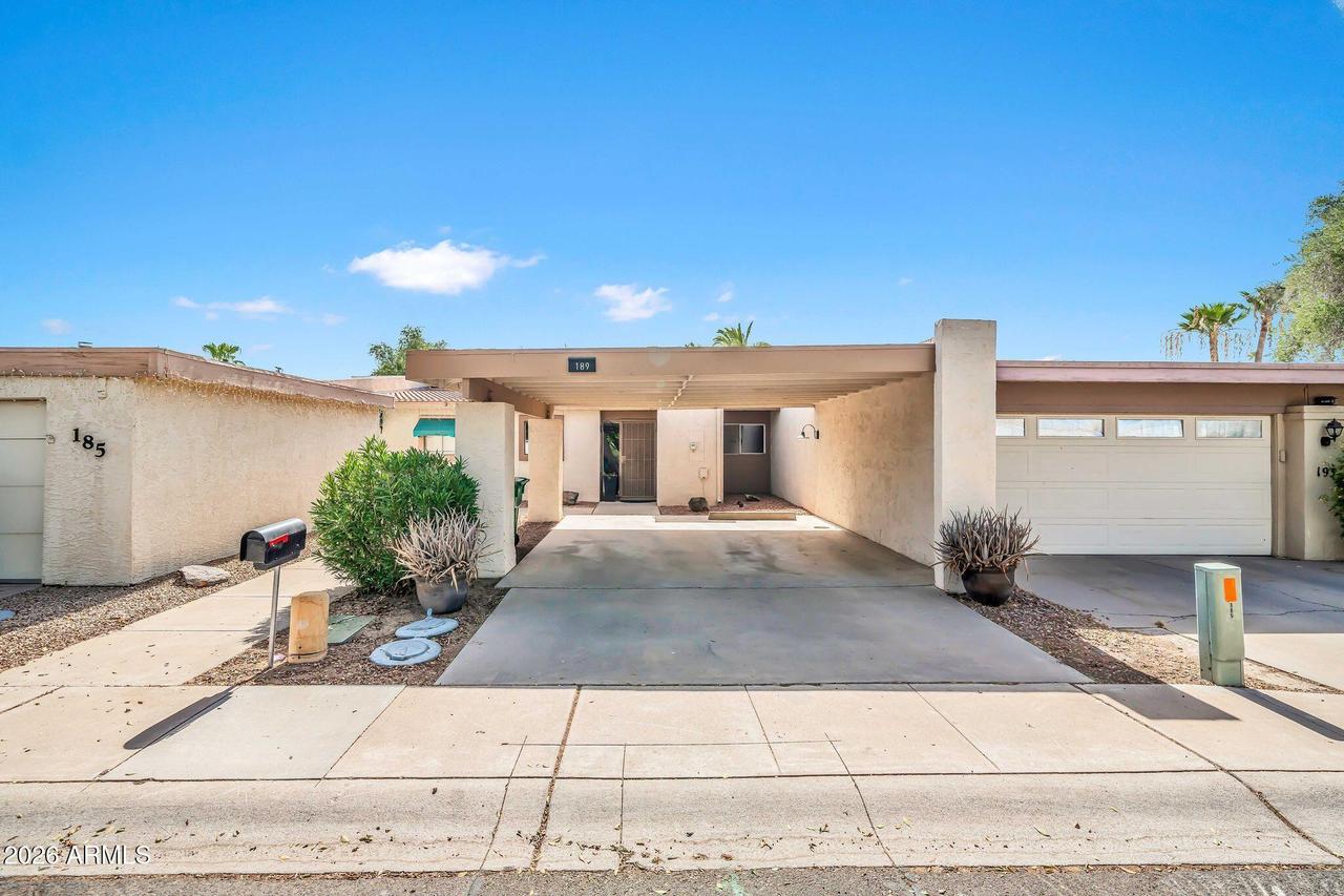 189 Laguna Dr., Litchfield Park, AZ 85340