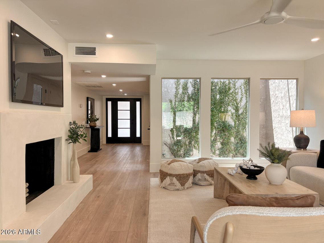 7844 E Crestwood Way, Scottsdale, AZ 85250
