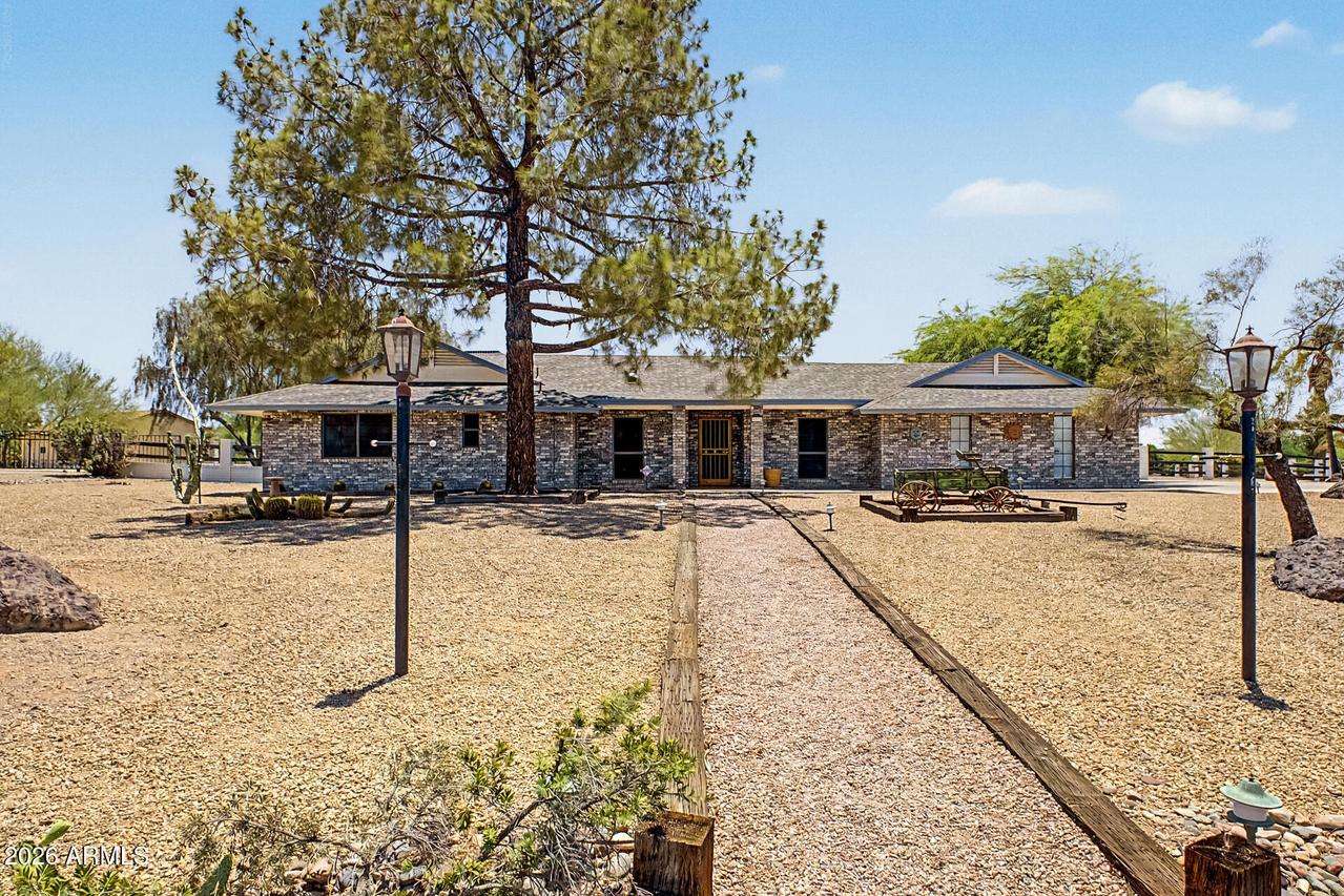 9337 N 111th Dr., Sun City, AZ 85351