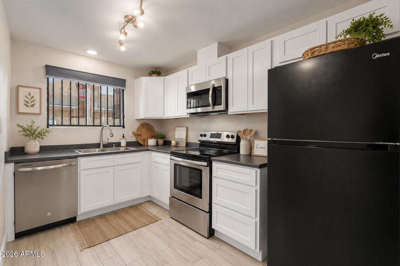 1533 W Missouri Ave. #6, Phoenix, AZ 85015
