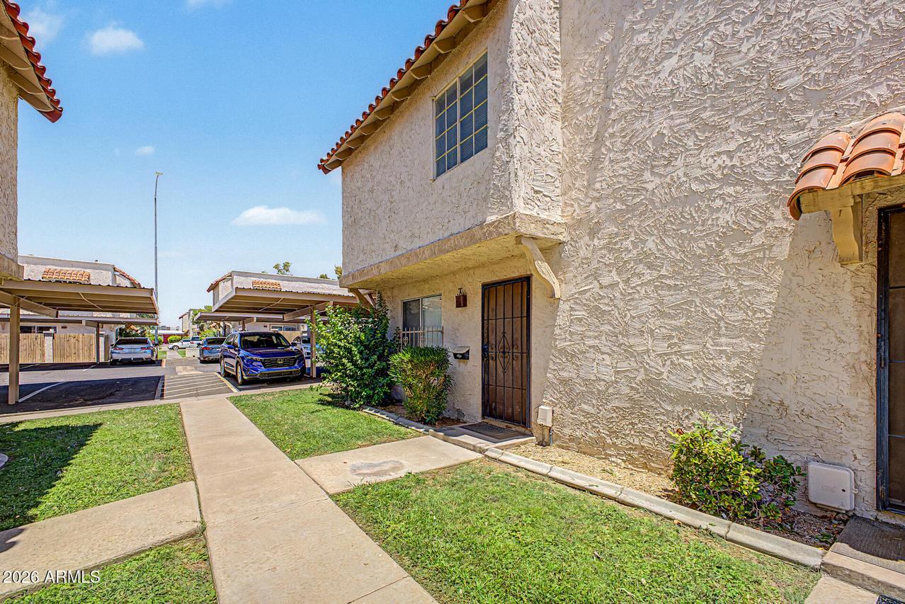 1212 E Lawrence Ln., Phoenix, AZ 85020