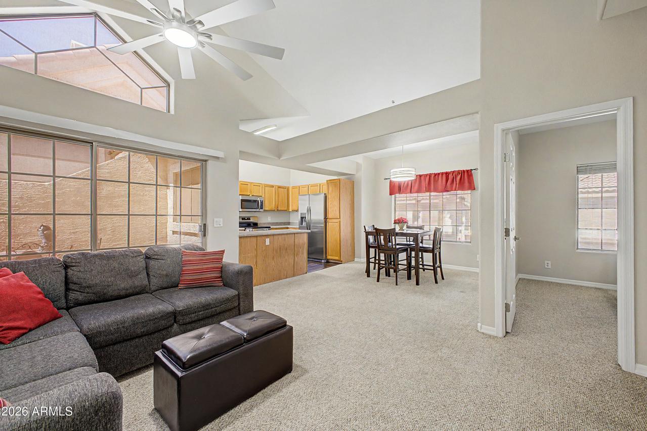 2801 N Litchfield Rd. #17, Goodyear, AZ 85395