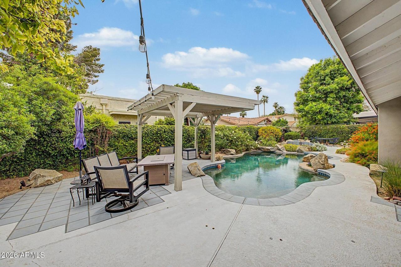 955 E Eveningstar Ln., Tempe, AZ 85283