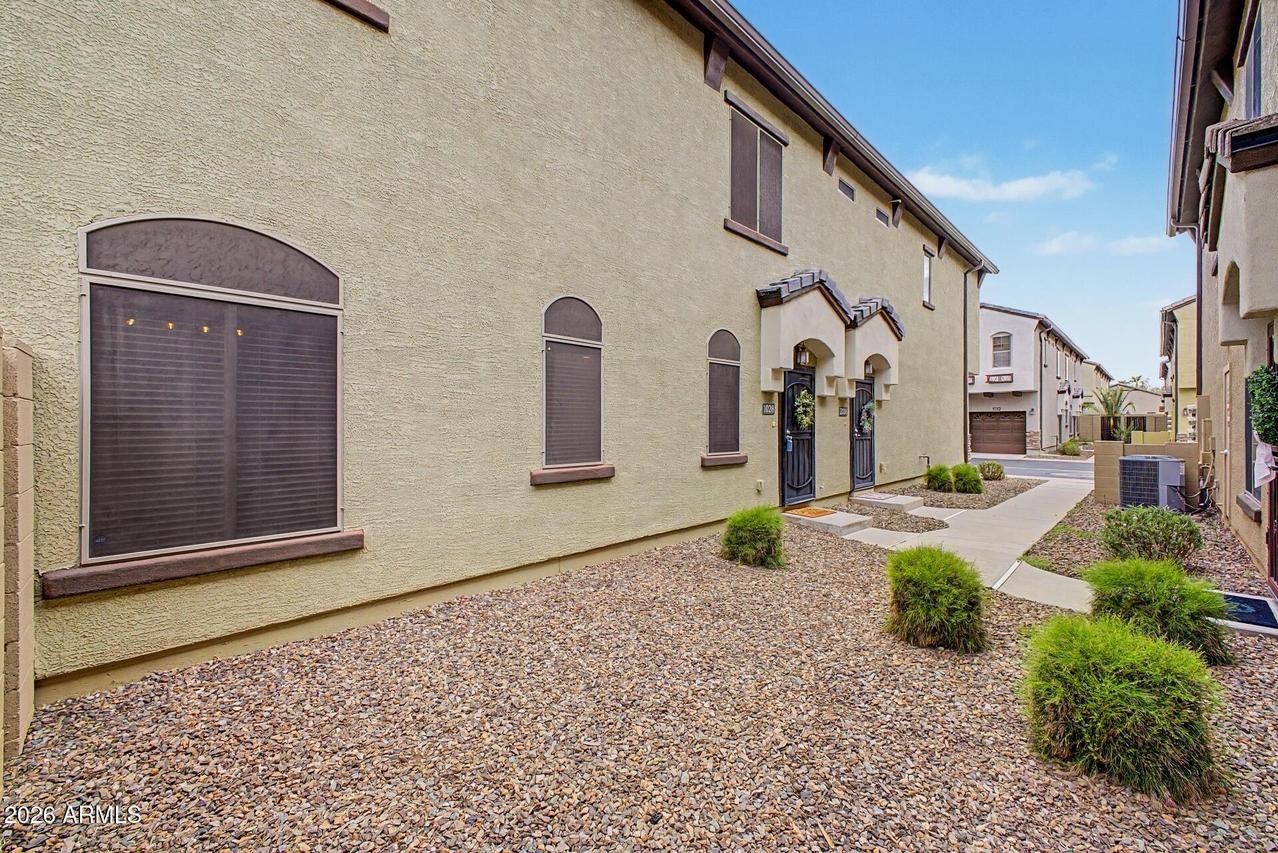 2725 E Mine Creek Rd. #1028, Phoenix, AZ 85024