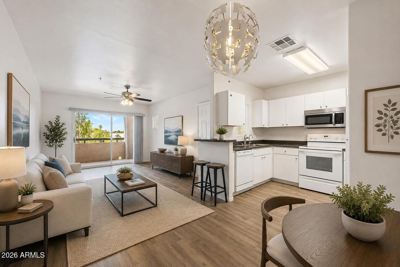 1295 N Ash St. #123, Gilbert, AZ 85233