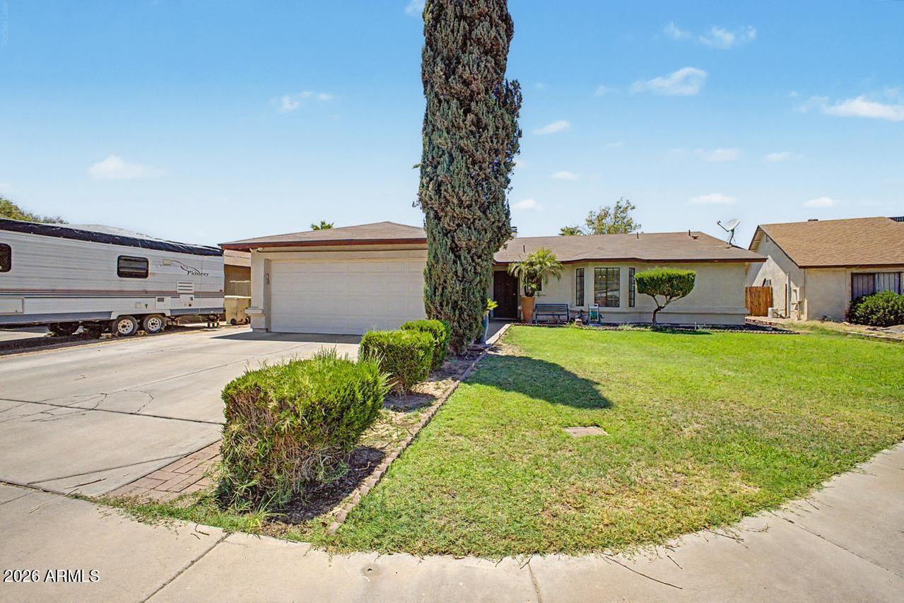 5432 N 73rd Ln., Glendale, AZ 85303
