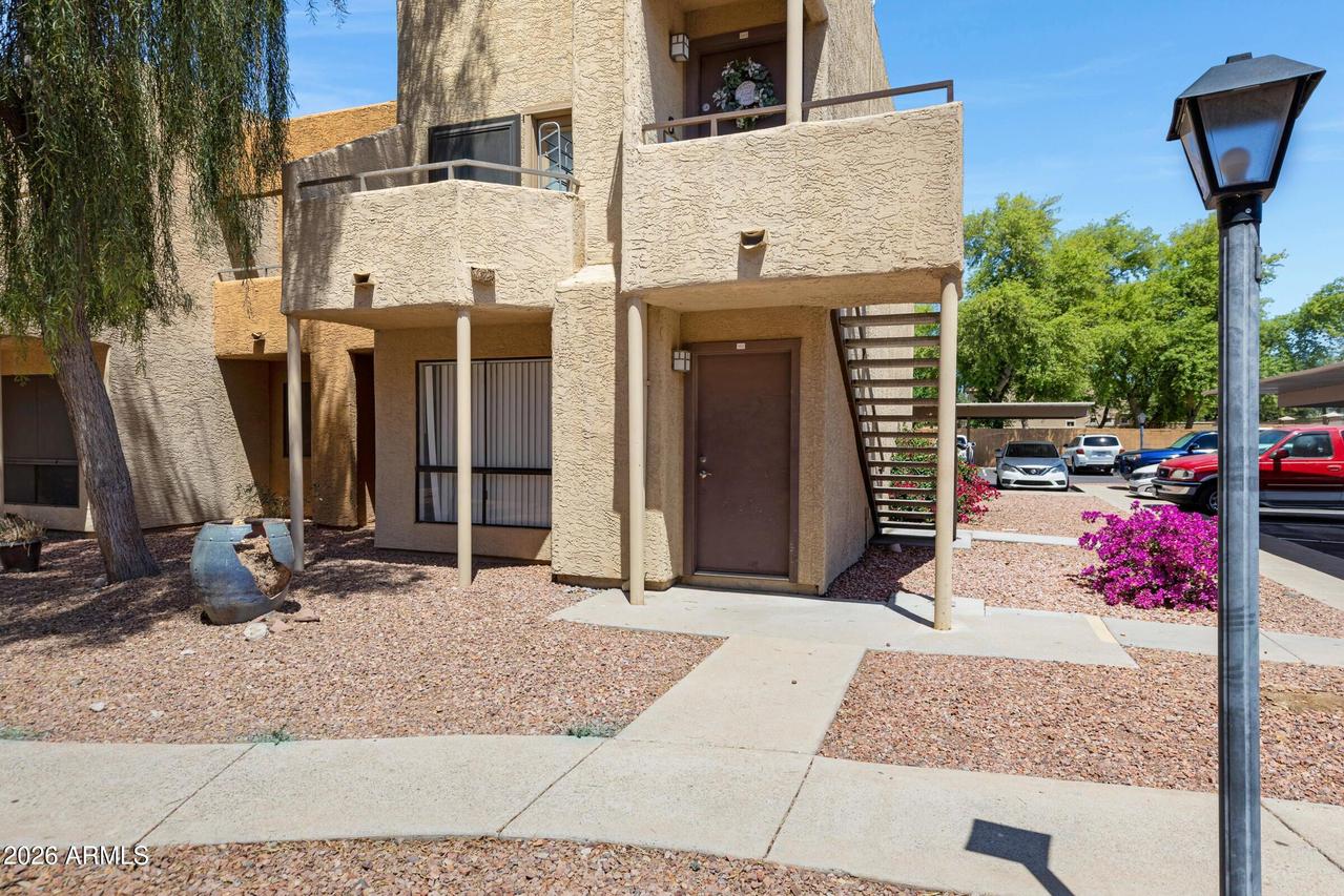 11640 N 51st Ave. #143, Glendale, AZ 85304