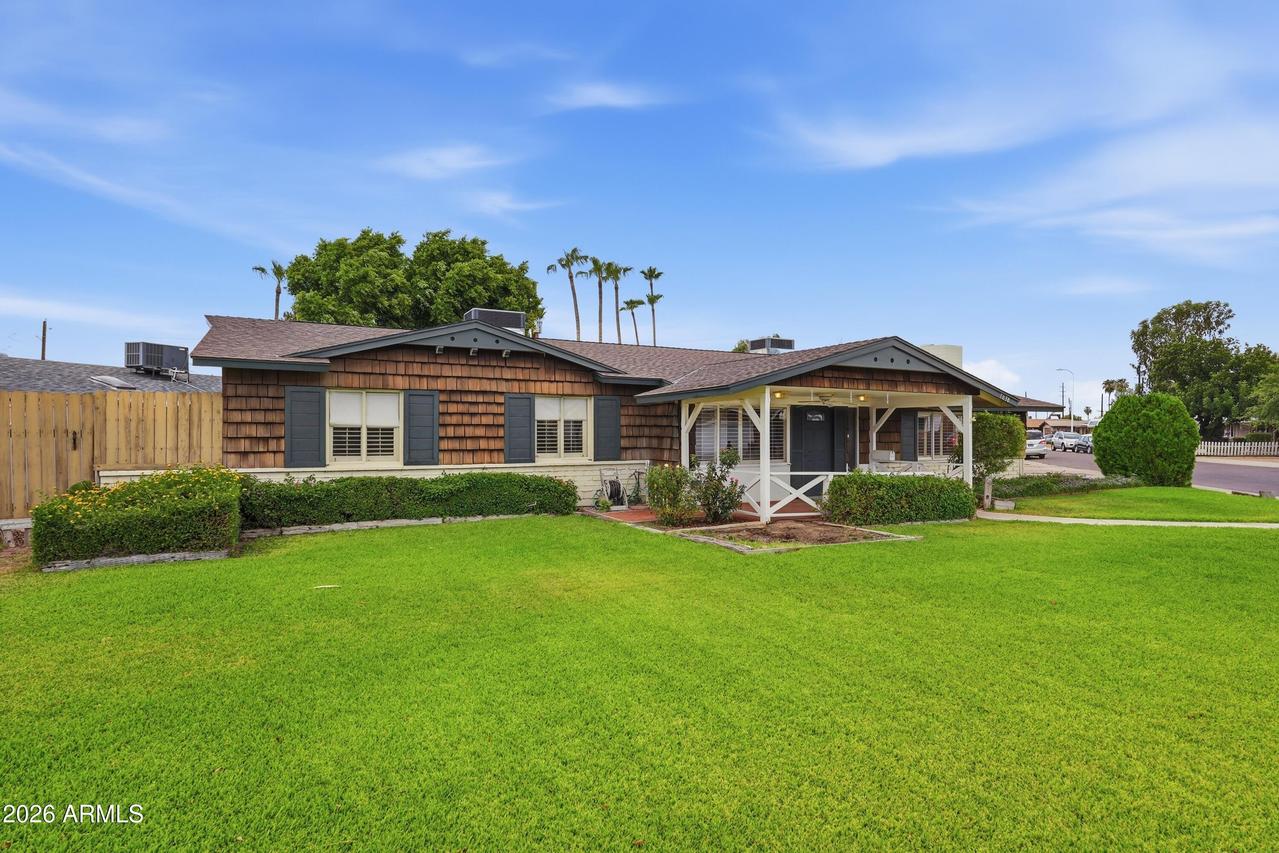 7838 N 37th Ave., Phoenix, AZ 85051