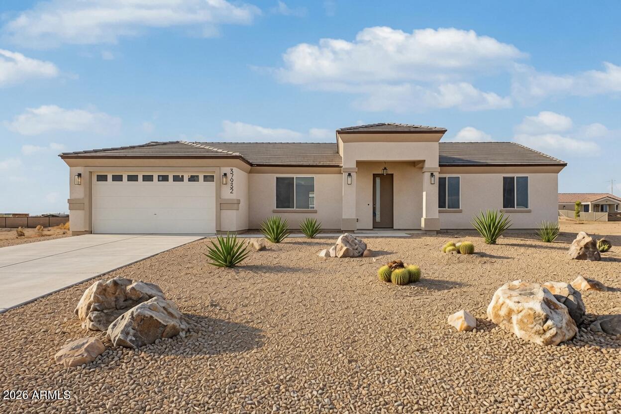 37932 W Grant St., Tonopah, AZ 85354
