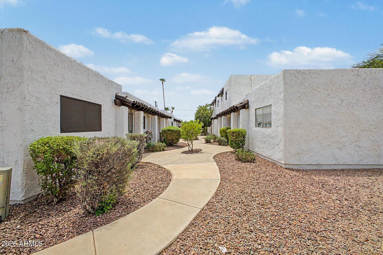 2401 N 70th St. #G, Scottsdale, AZ 85257