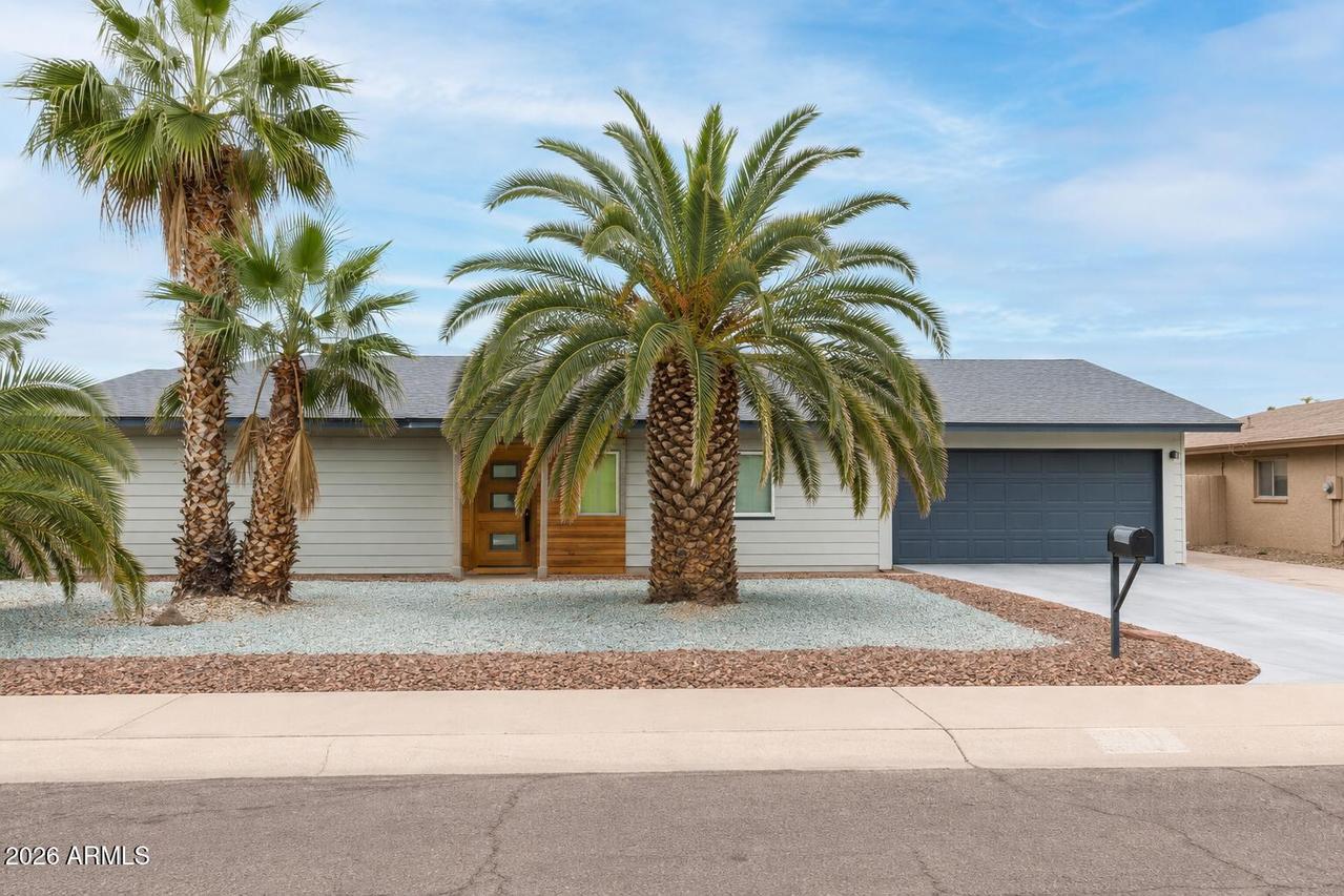 2413 W Anderson Ave., Phoenix, AZ 85023
