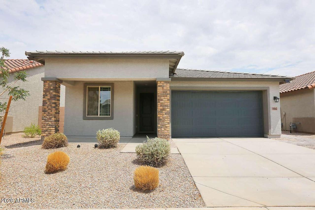 15562 W Hackamore Dr., Surprise, AZ 85387