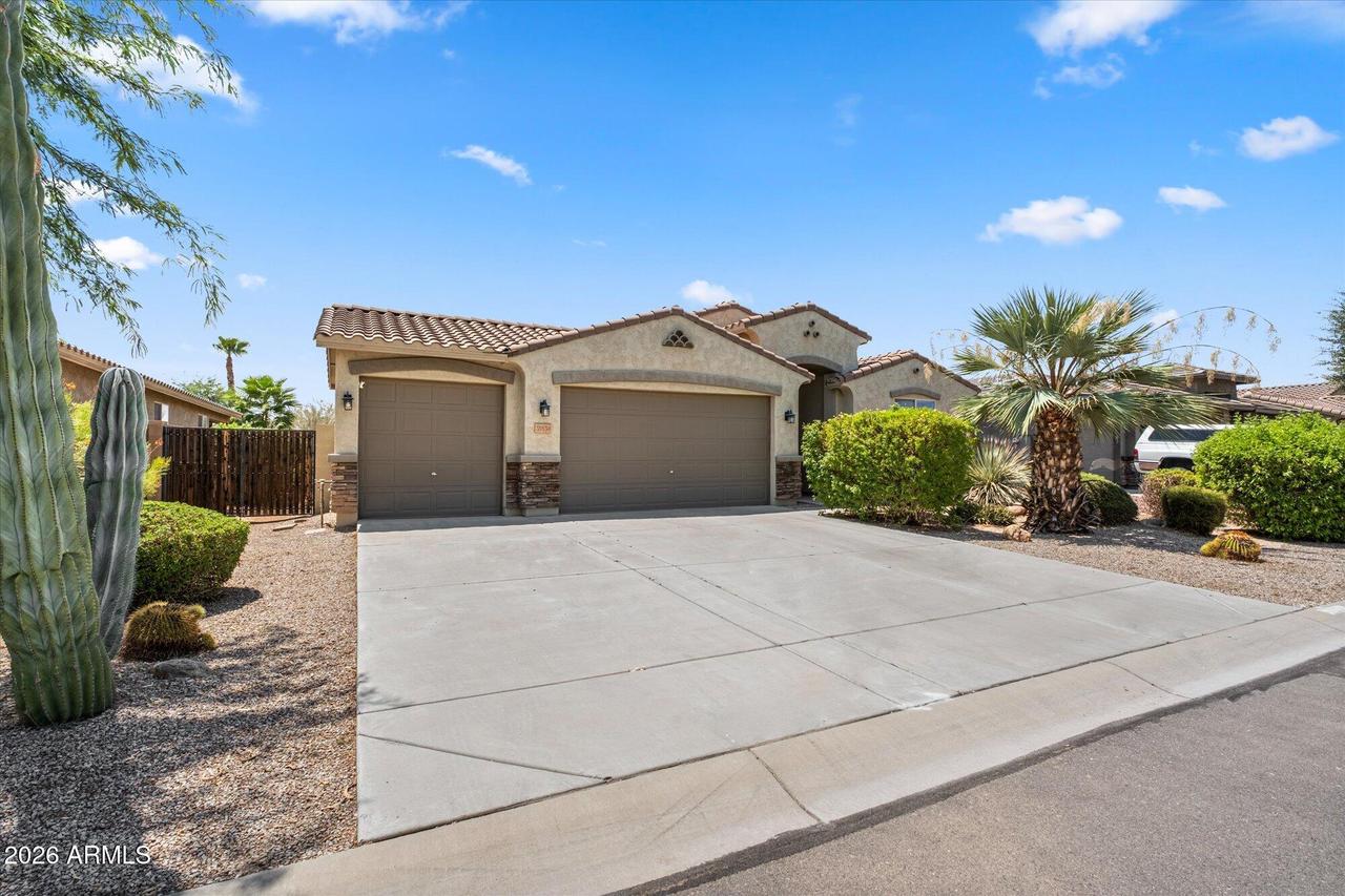 35634 N Vidlak Dr., San Tan Valley, AZ 85143