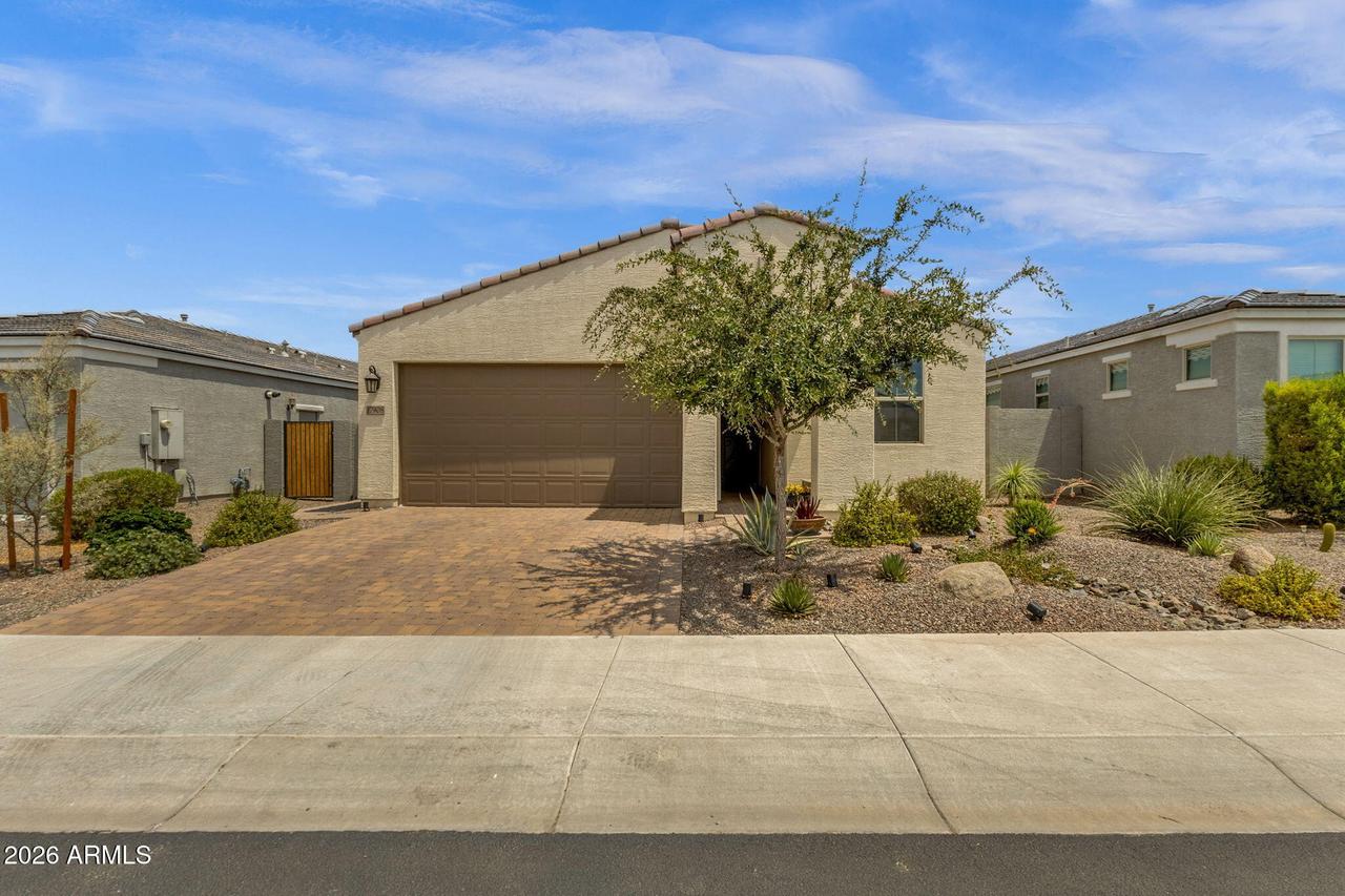 17908 W Hiddenview Dr., Goodyear, AZ 85338