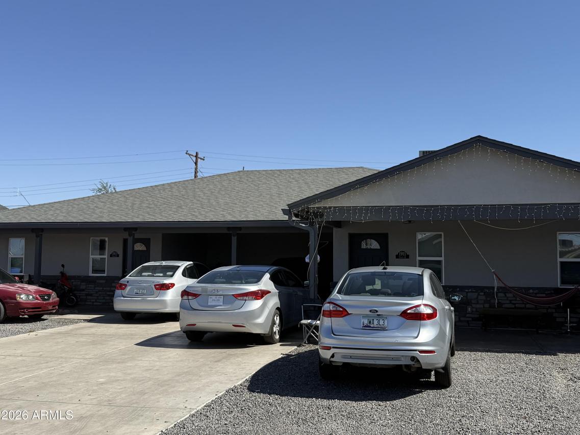 1911 E Warner St., Phoenix, AZ 85040