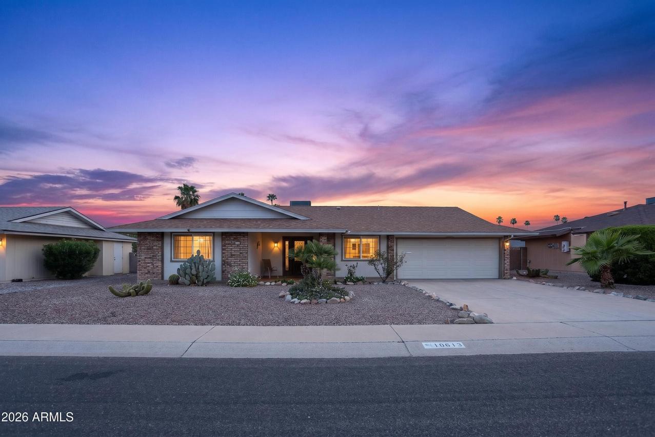10613 W Meade Dr., Sun City, AZ 85351