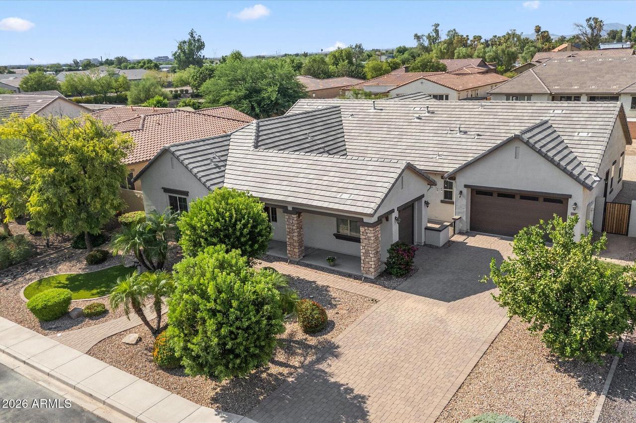 1150 E Via Sicilia, San Tan Valley, AZ 85140