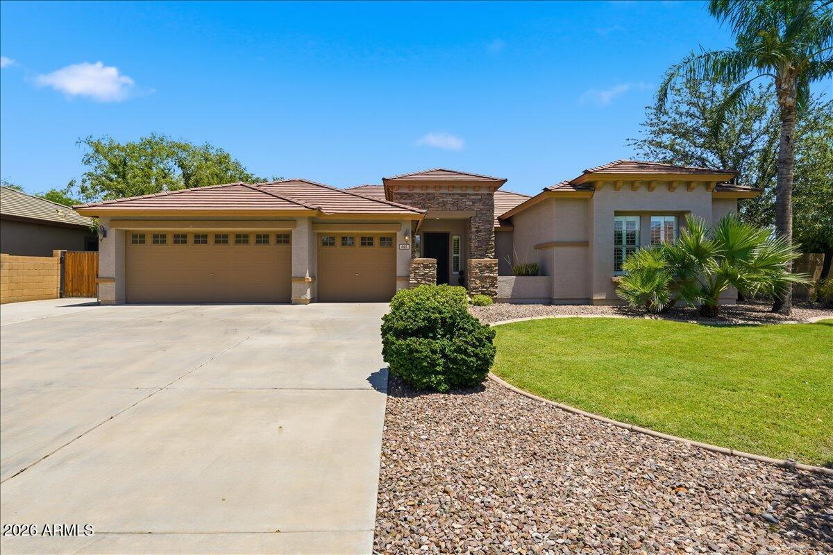 845 N Thunderbird Ave., Gilbert, AZ 85234