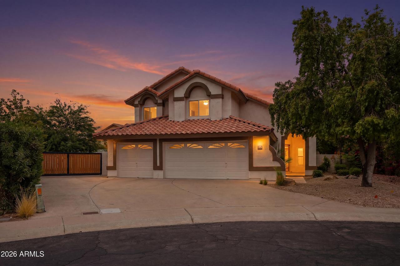 1932 E Morrow Dr., Phoenix, AZ 85024