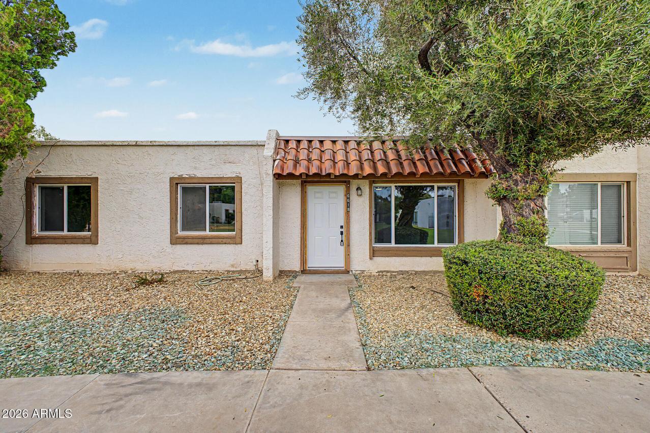 6618 N 46th Ave., Glendale, AZ 85301