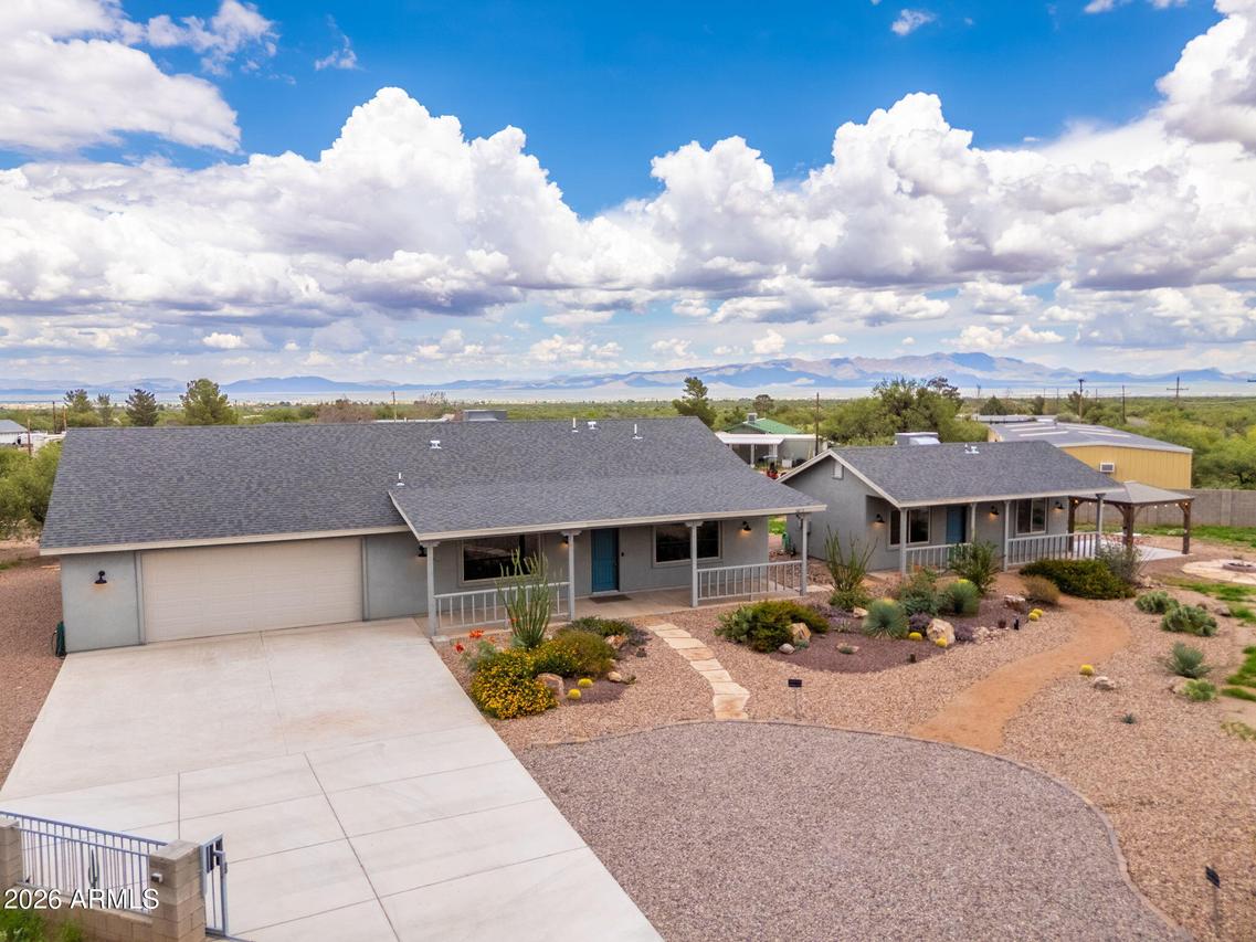 5825 E Hereford Rd., Hereford, AZ 85615