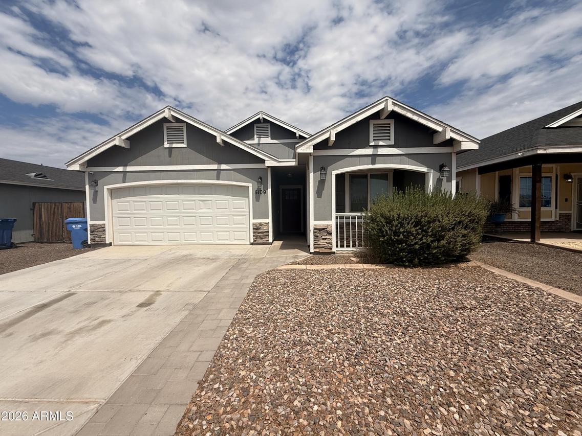 5109 S 11th St., Phoenix, AZ 85040