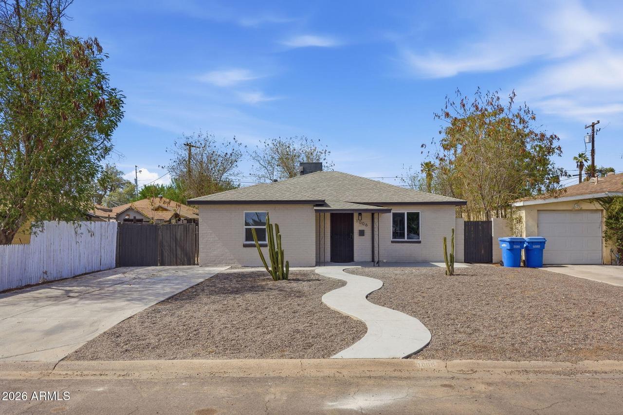 1006 E Weldon Ave., Phoenix, AZ 85014