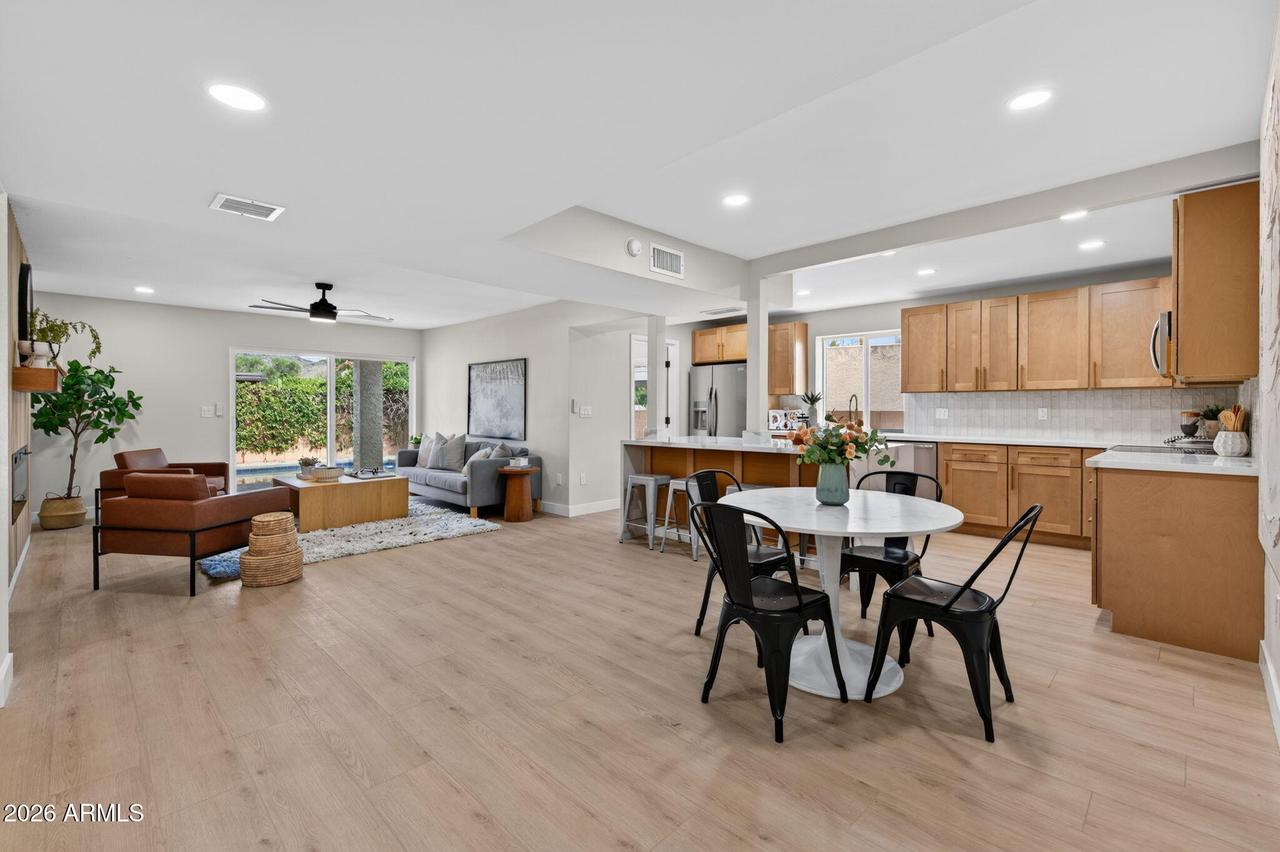 1709 E Frier Dr., Phoenix, AZ 85020
