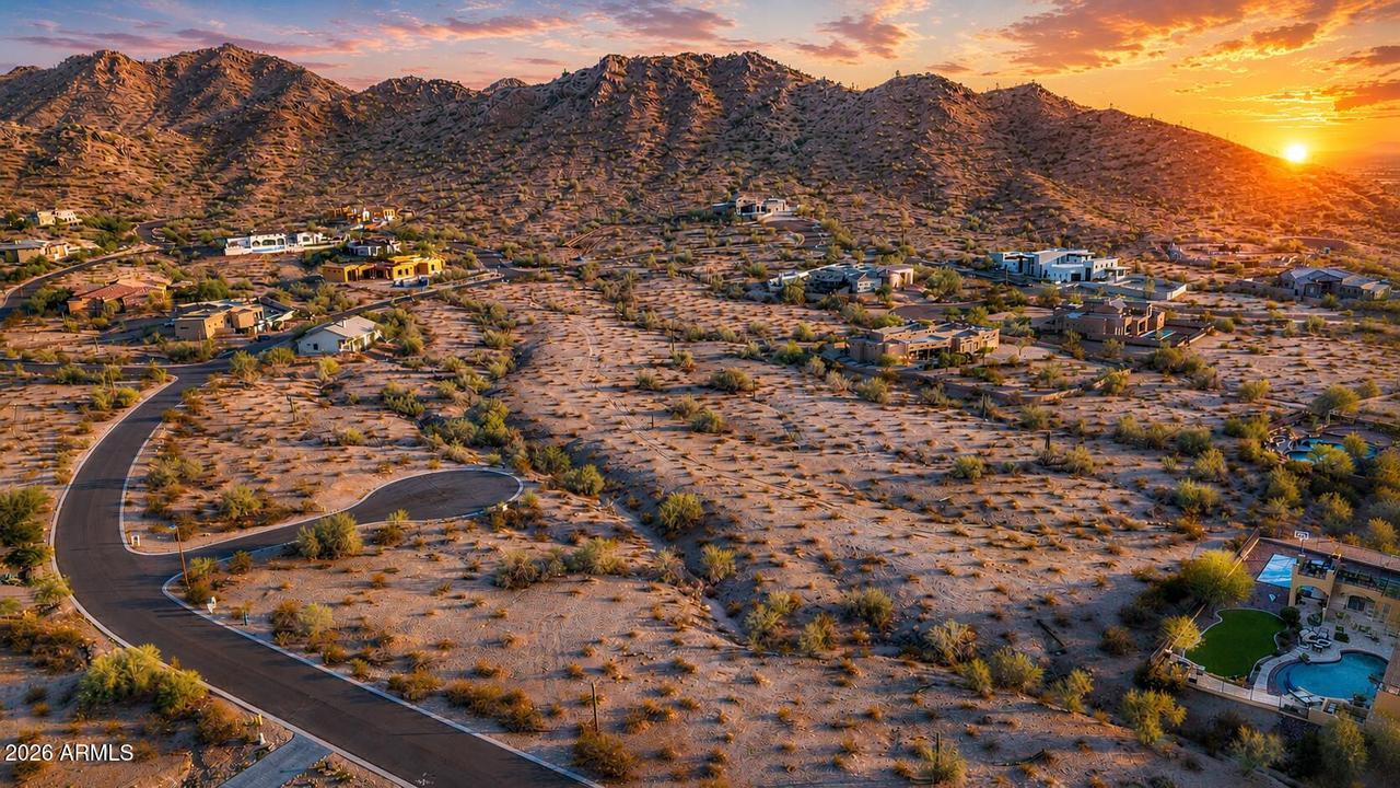 9380 S Krista Dr. #80, Goodyear, AZ 85338