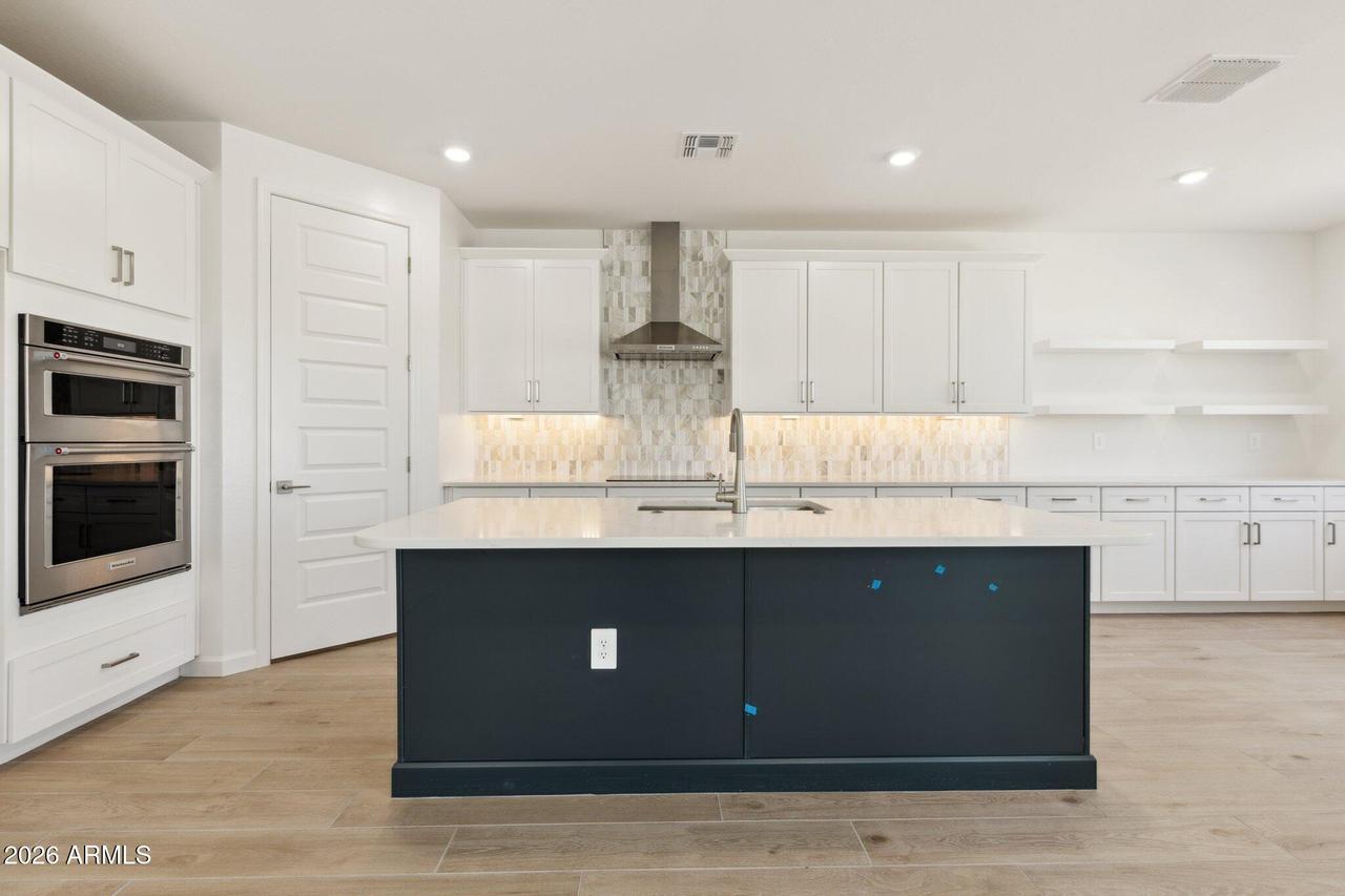 9743 S 12th St., Phoenix, AZ 85042
