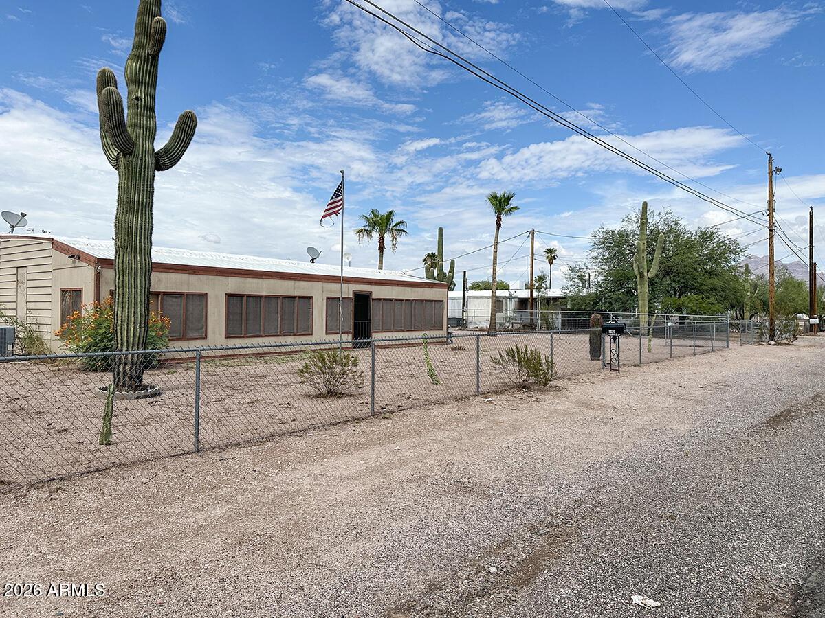 1326 W Greasewood St., Apache Junction, AZ 85120