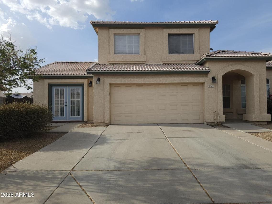 8002 W Stella Ave., Glendale, AZ 85303