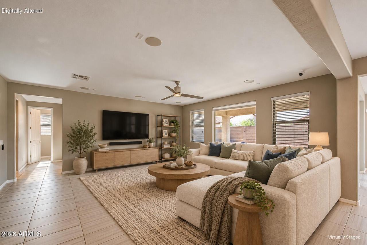 19040 W Becker Ln., Surprise, AZ 85388