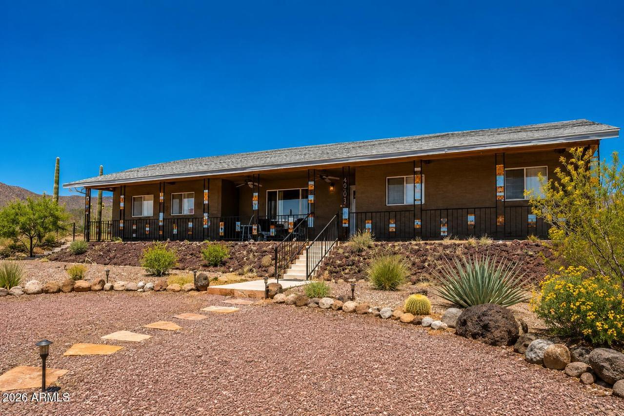 19080 E Indian Hills Dr., Black Canyon City, AZ 85324