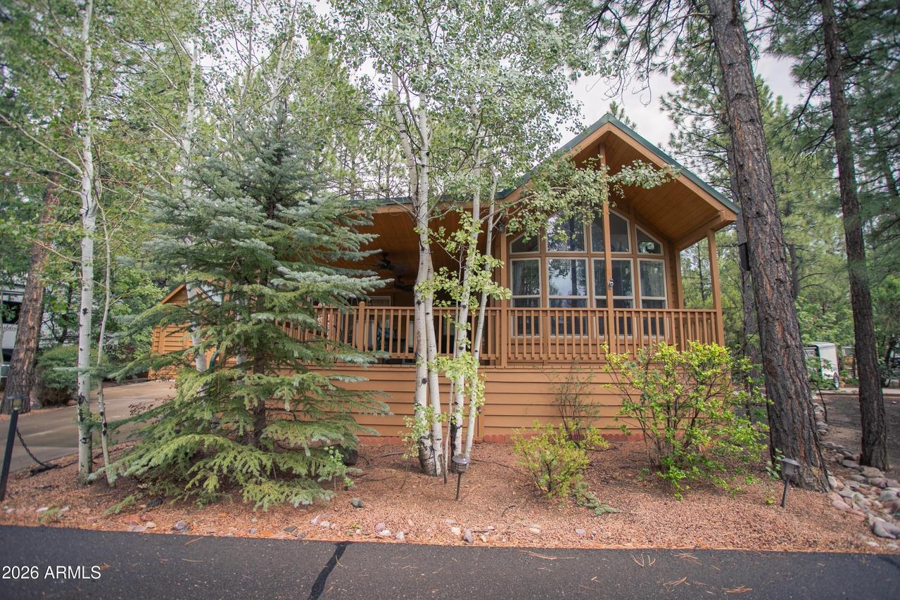2211 E Hanging Tree Tr., Show Low, AZ 85901